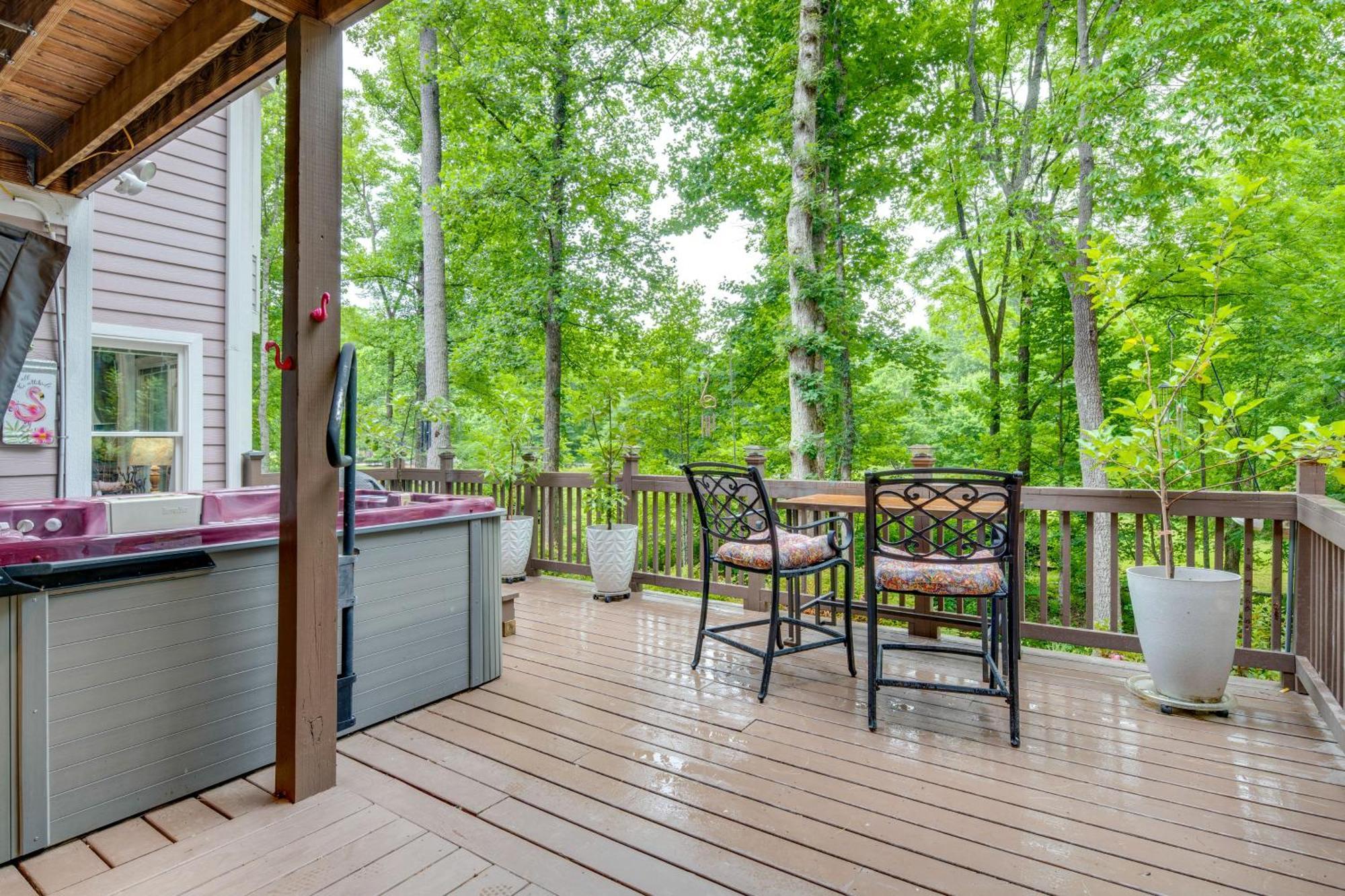 Creekside Hendersonville Haven Hot Tub And Fire Pit エクステリア 写真